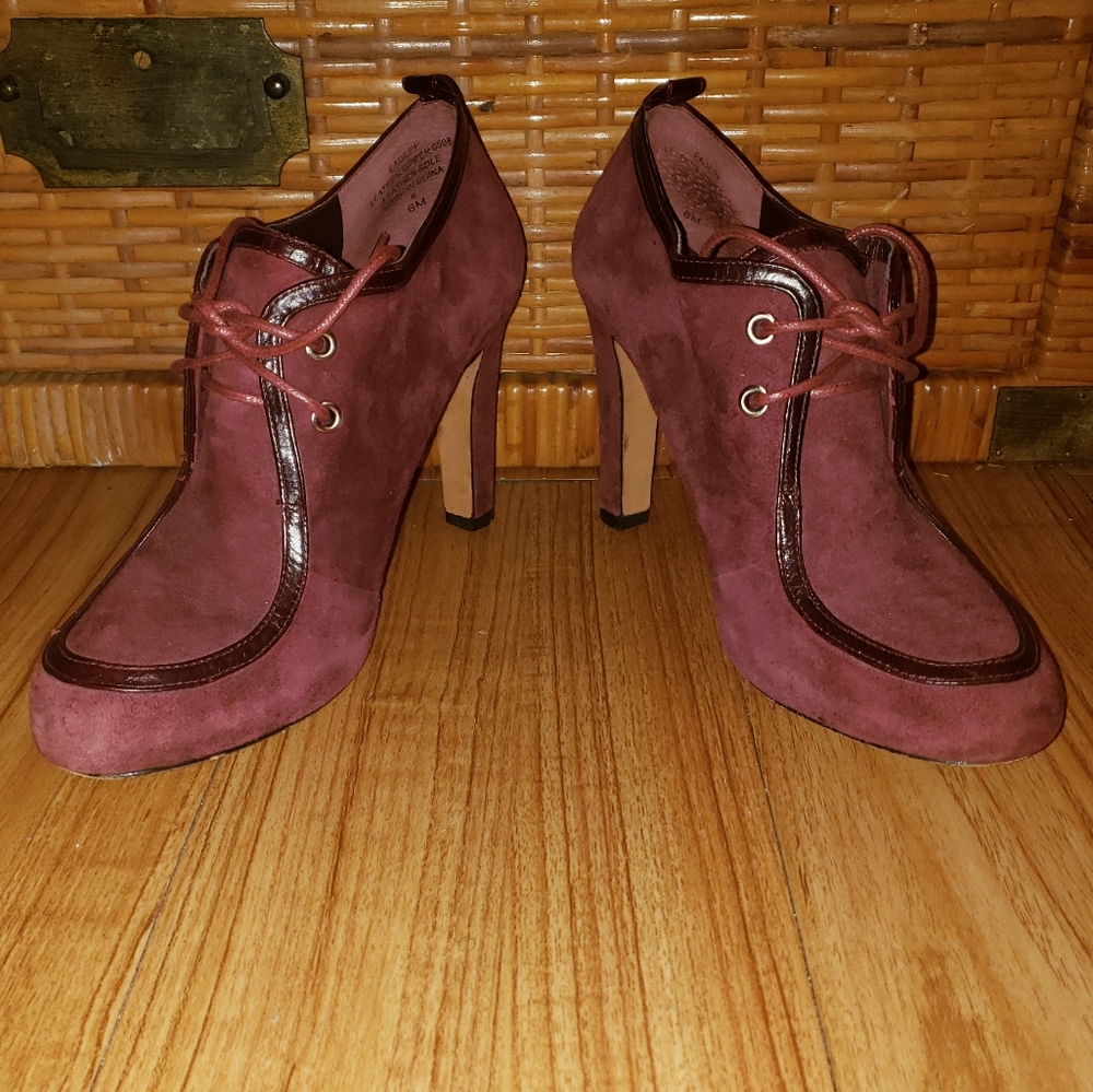 Enzo Angiolini Suede Oxford Heels